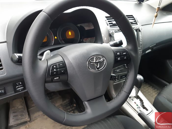 Toyota Corolla фото (140/150).