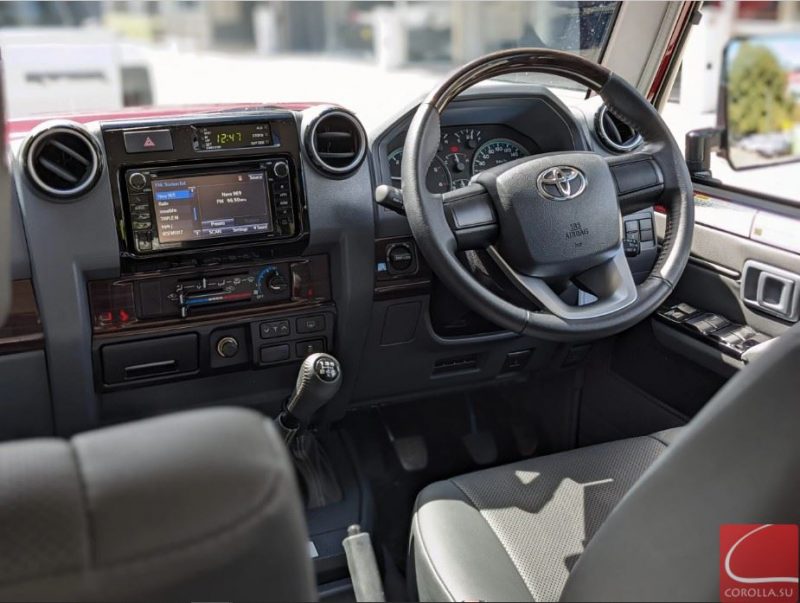 Toyota Land Cruiser 76: обзор и технические характеристики