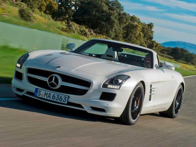 Почитать новости и тест-драйвы Mercedes-Benz SLS AMG Roadster