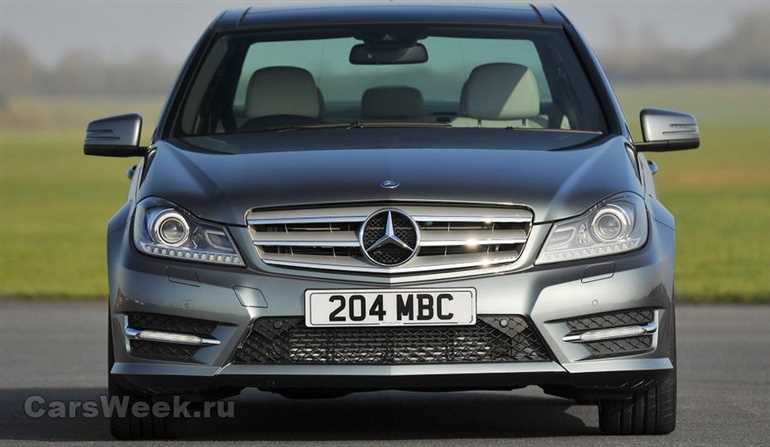 Mercedes-Benz C-class W202: особенности модели