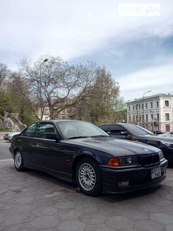 Продажа BMW 3-Series E36: великолепный выбор автомобиля по выгодным ценам