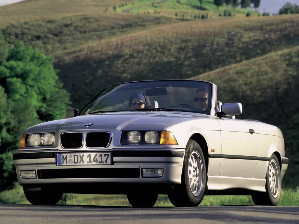Технические характеристики BMW 3-Series 318i MT 10/1990 - 08/1993