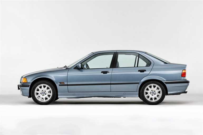 Продажа BMW 3 Серия 1990-1998 в России