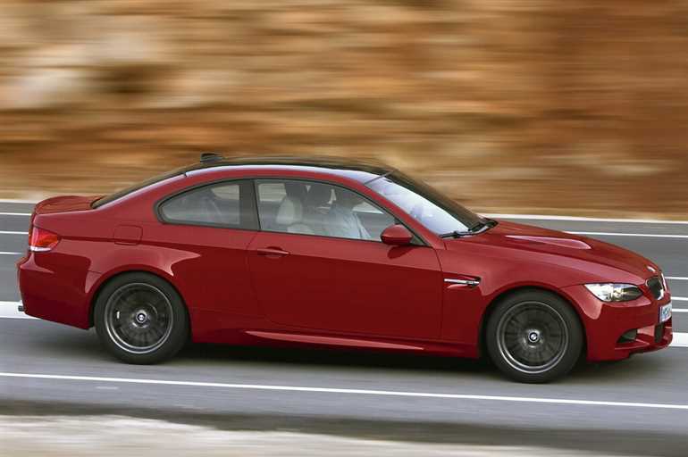 Характеристики BMW M3 Coupe E92 2дв купе 420 лс 7АКПП 2007 – 2013 гв